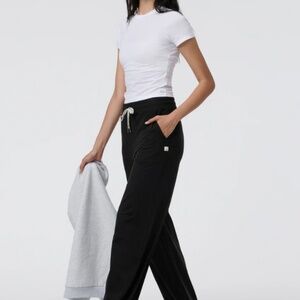 Vuori Halo Essential Wide Leg Small, Black